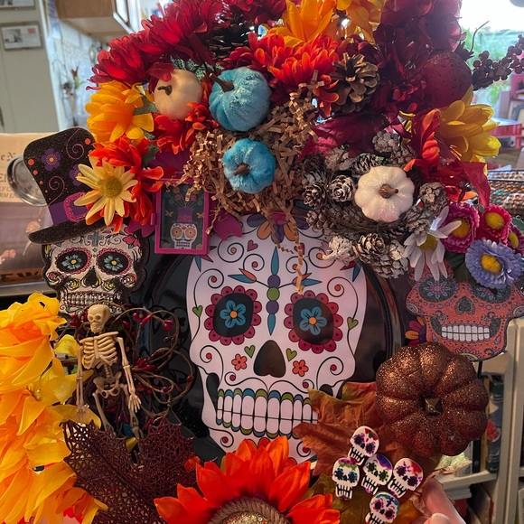 Made to order Dia de los Muertos Wreaths - Picture 1 of 6